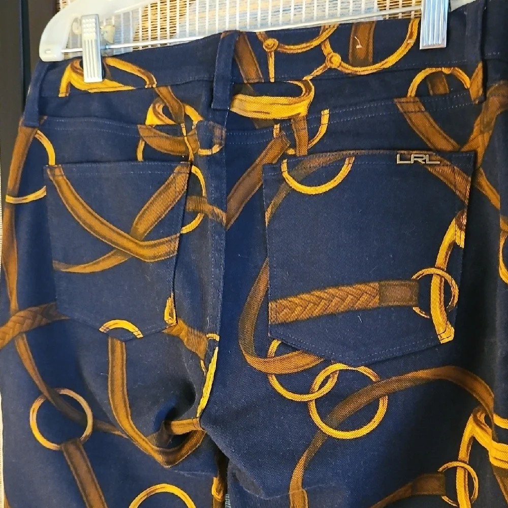 Stylish Navy Pants with Gold Chain Print - Picture 5 of 5